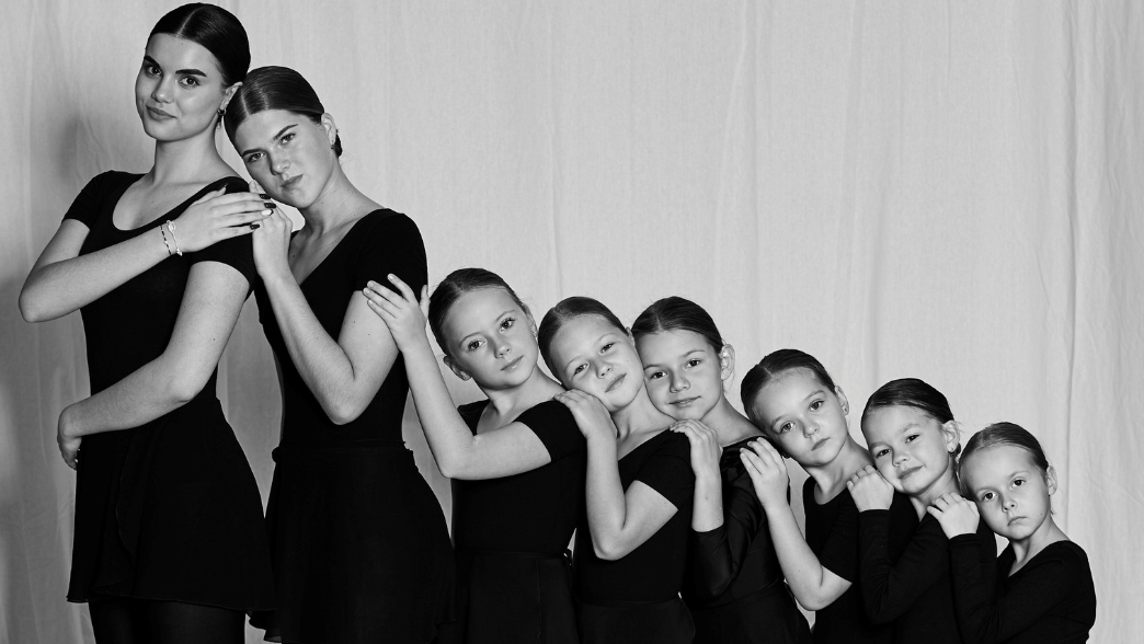 Deju grupa „Melody”